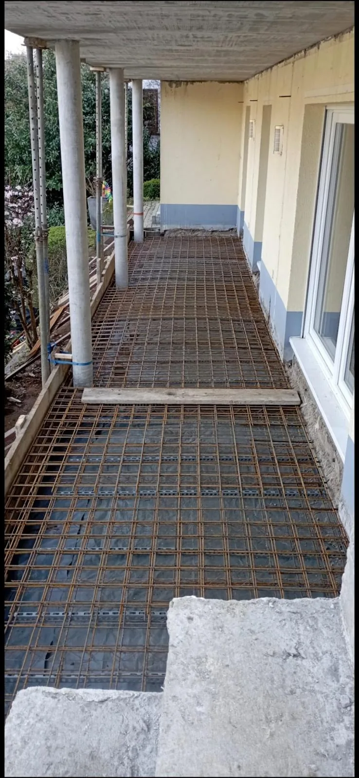 Terrassenarbeiten – Bewehrt, Aufnahme 4